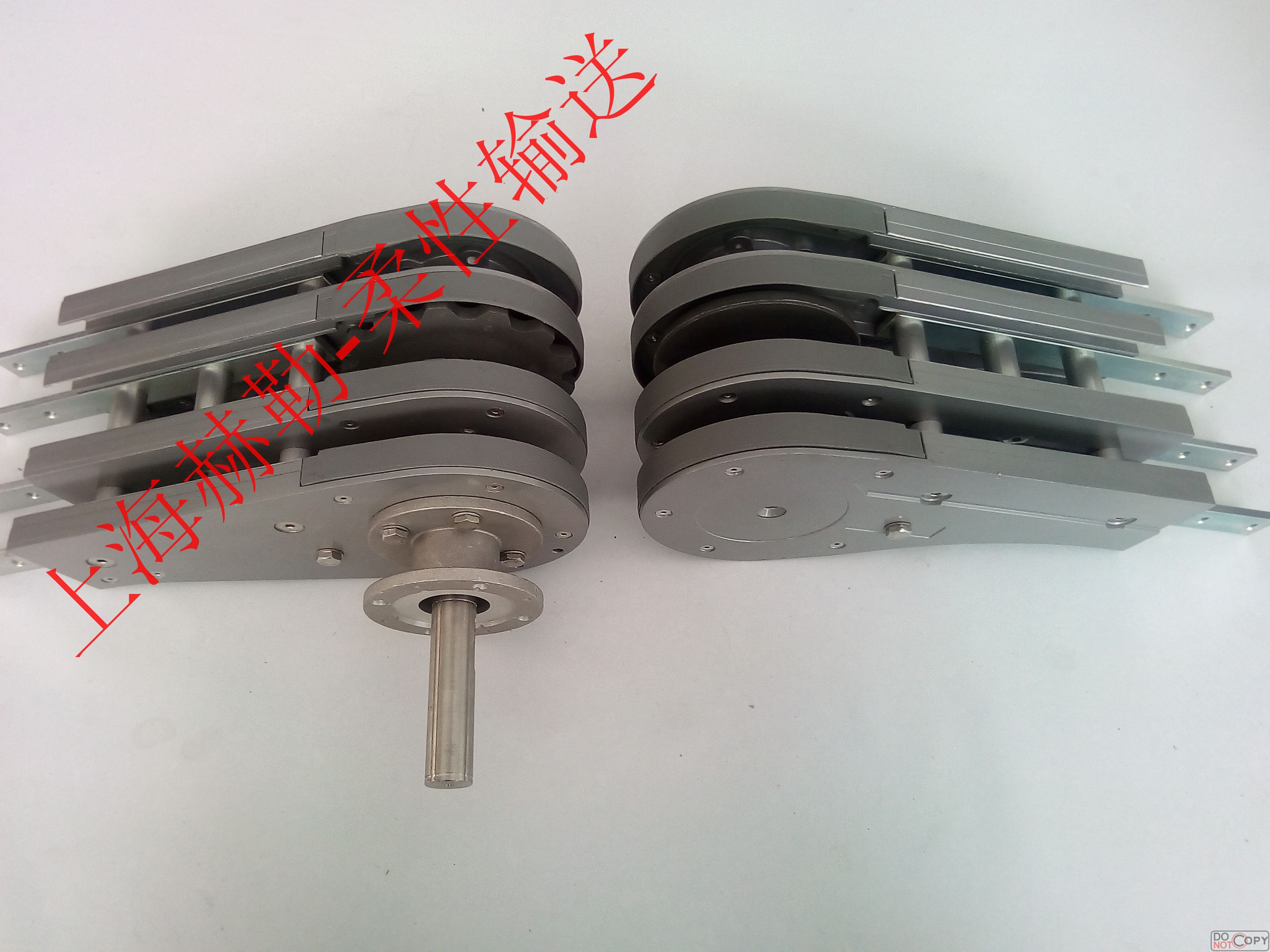 模塊式塑料網(wǎng)帶輸送機(jī)的特點(diǎn)、材質(zhì)級(jí)廠(chǎng)家